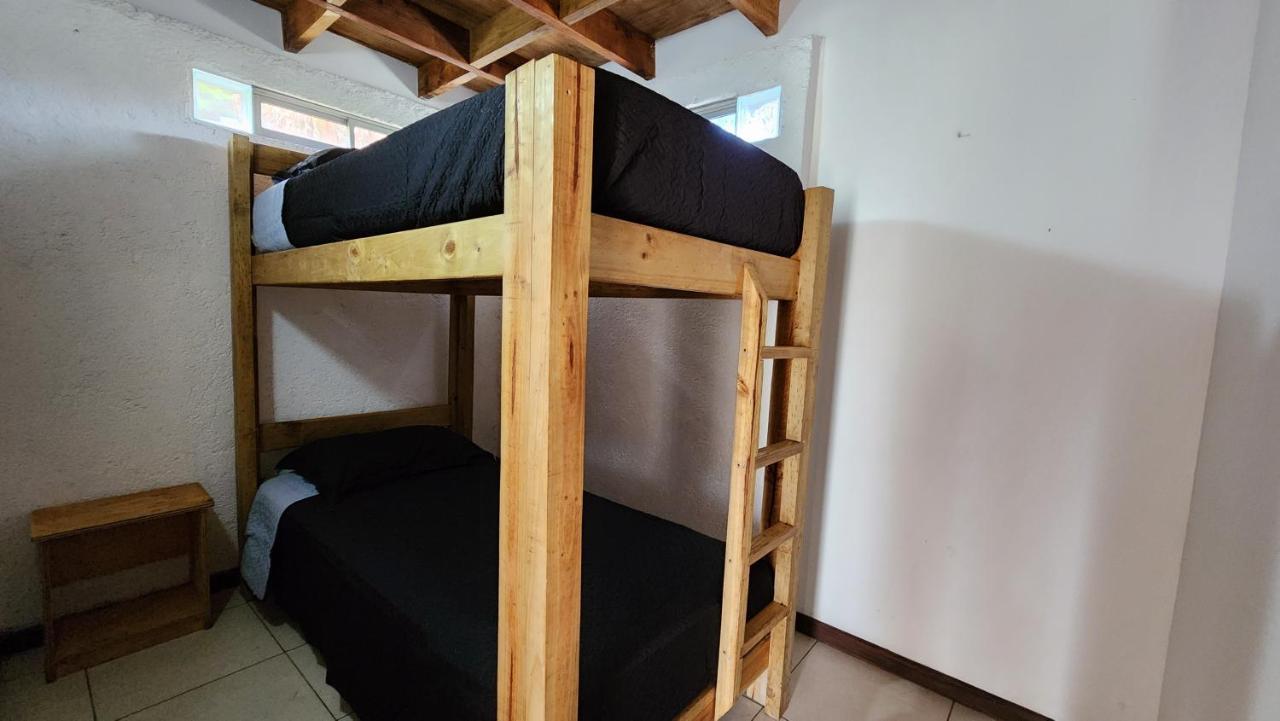 Cabanas Manuto Hanga Roa Eksteriør bilde